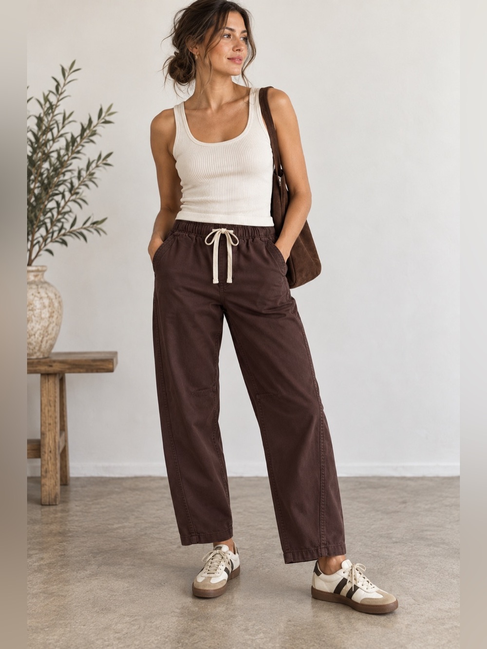 GAP NWT Pull-On Barrel Pants Dark Brown Size M